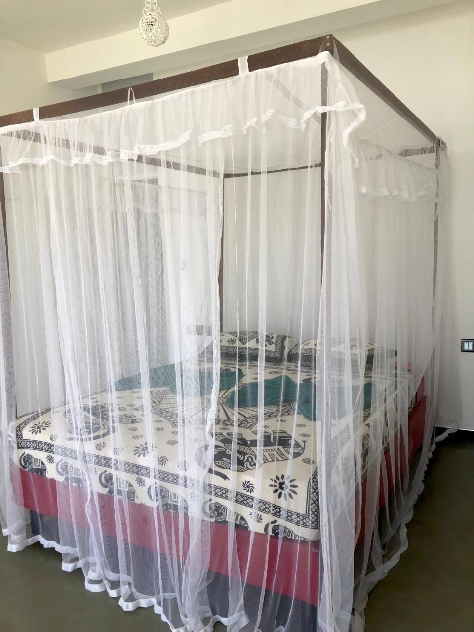 Coppenrath Hostel Тангалла Экстерьер фото