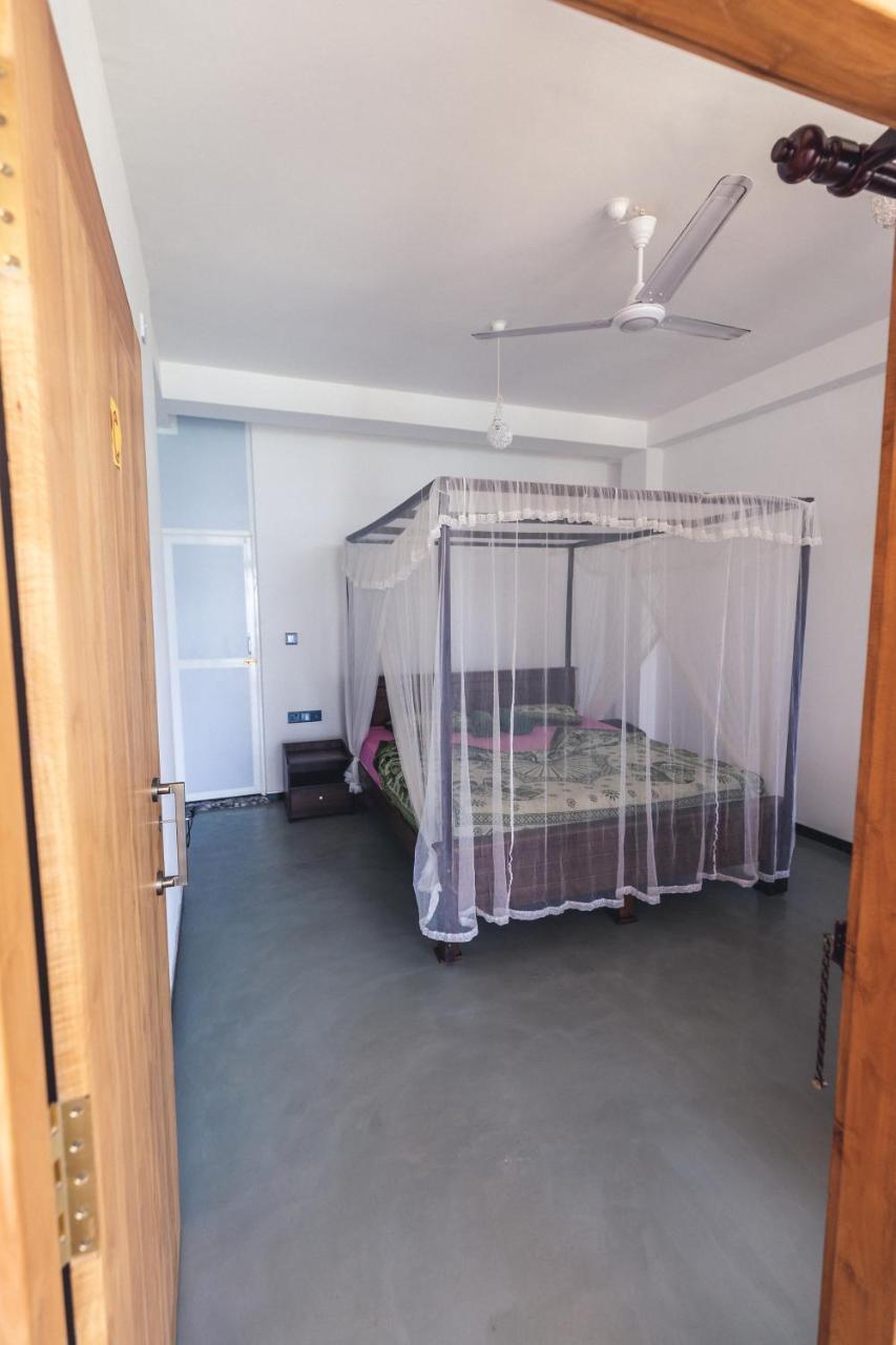Coppenrath Hostel Тангалла Экстерьер фото