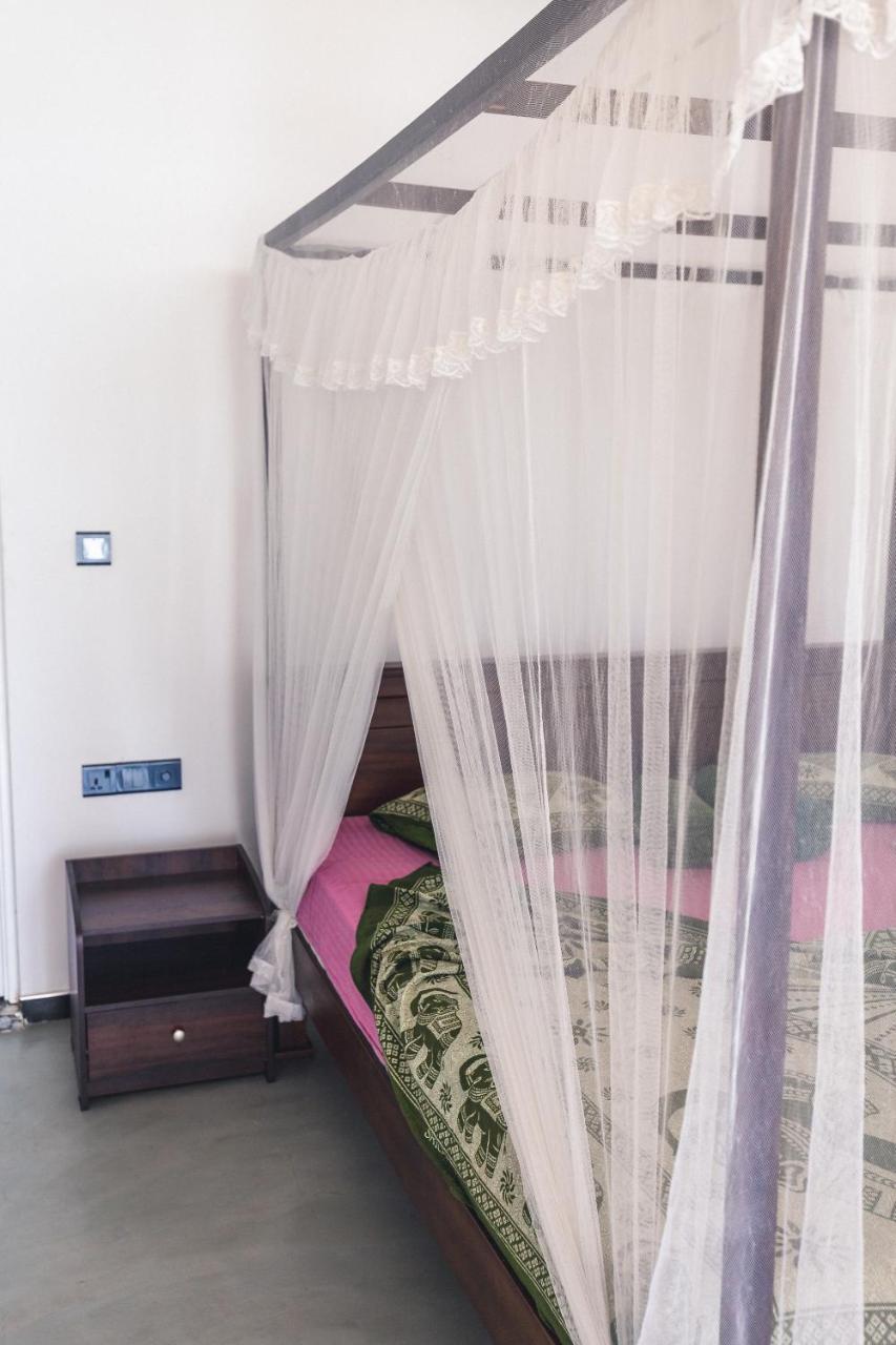 Coppenrath Hostel Тангалла Экстерьер фото